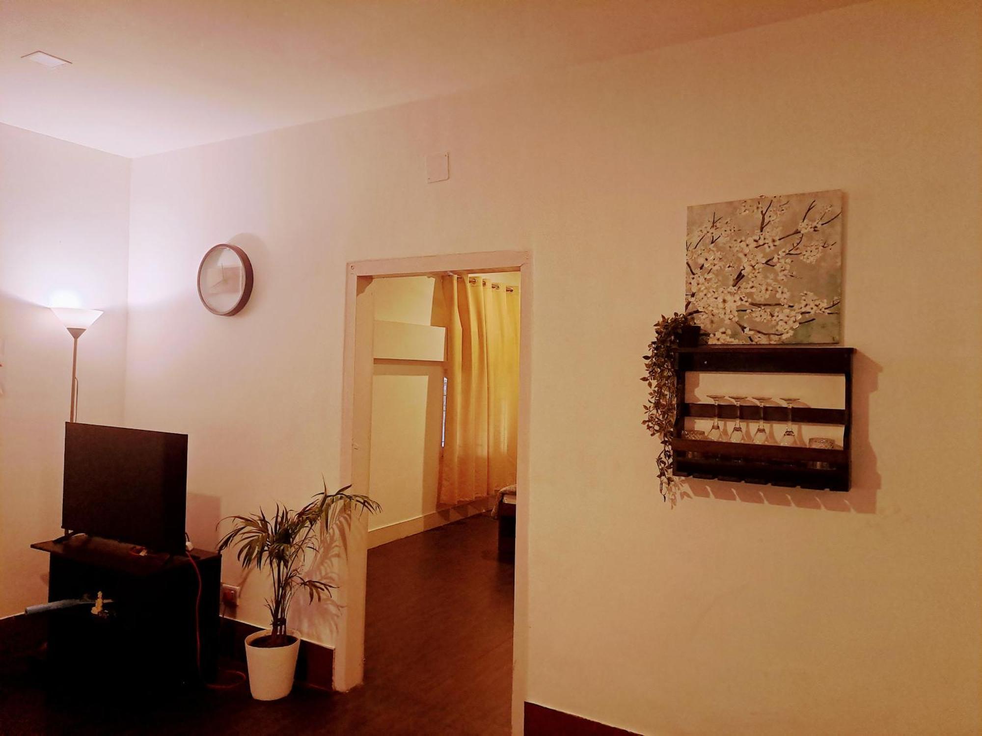 גווהטי Strawberry Swing Homestay מראה חיצוני תמונה